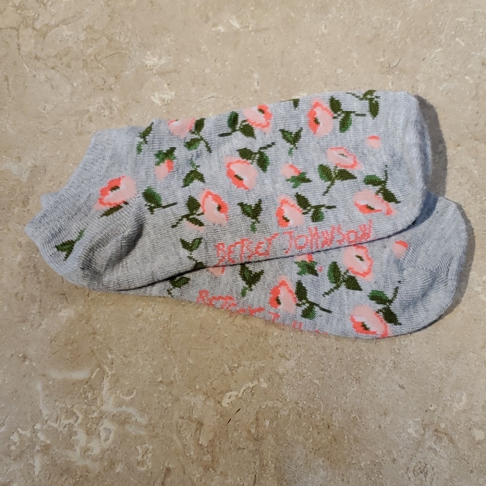 Betsey Johnson Floral Low Cut Socks